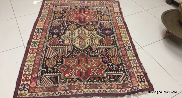 150 yıllık halılar bu sergide