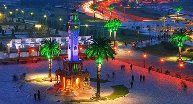 İZMİR’Lİ PINAR’A “TİCARETE KATKI” ÖDÜLÜ