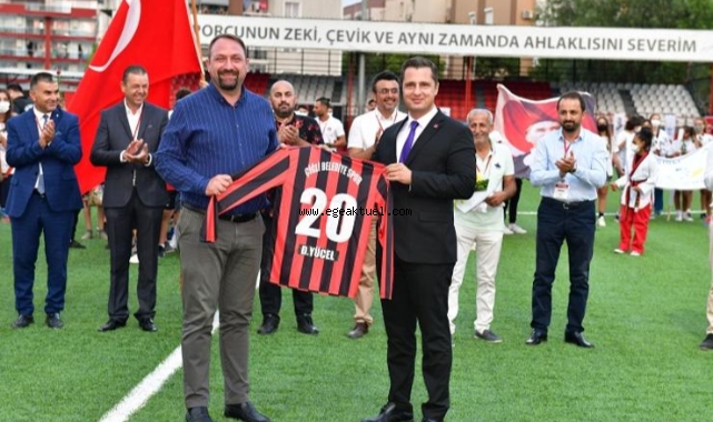 Çiğli Belediyesi 9 Eylül 'ü coşkuylu kutladı