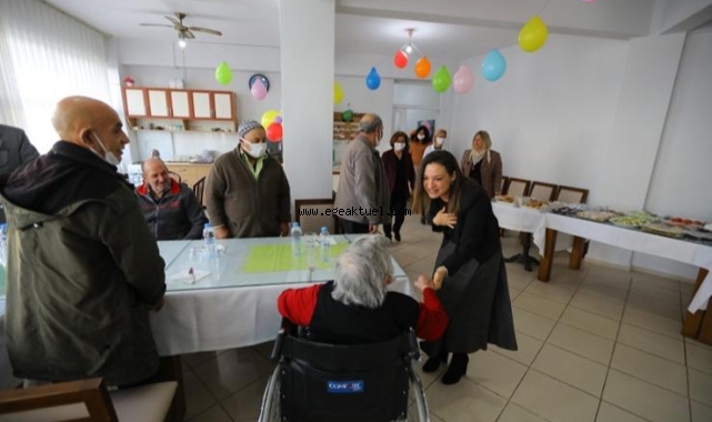 Başkan Ceritoğlu Sengel Yılın İlk Mesai Gününe Huzurevinde Başladı