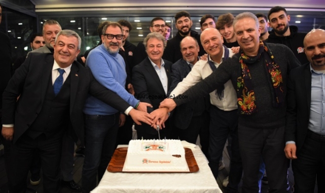 Başkan İduğ, sezonun flaş takımını ağırladı