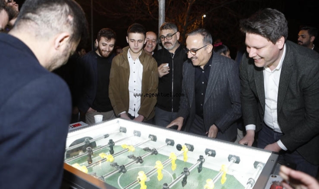 Ali Sürekli: “Gençlerimizin ufku takdire şayan!”