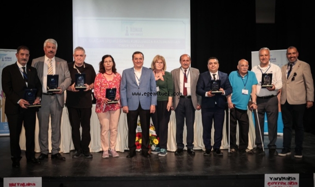Başkan Batur’dan mitinge davet