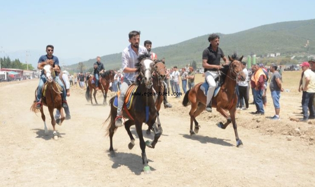 Rahvan Atlar, 7 yıl sonra Torbalı’da yarıştı