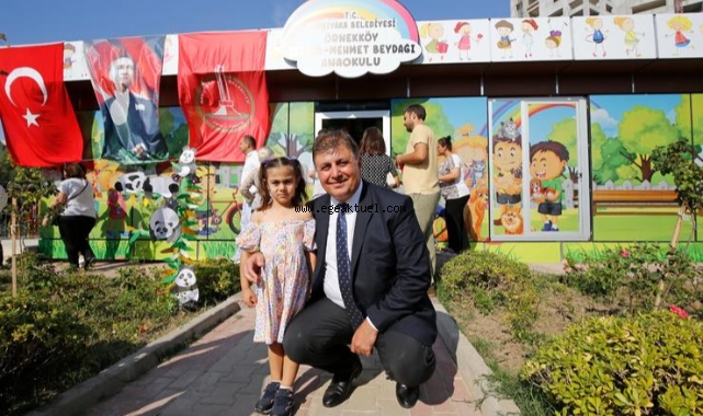 Karşıyaka'da eğitime yatırım devam ediyor