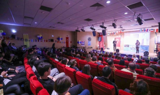 Dünya gençleri Buca IMlSEF’de buluştu