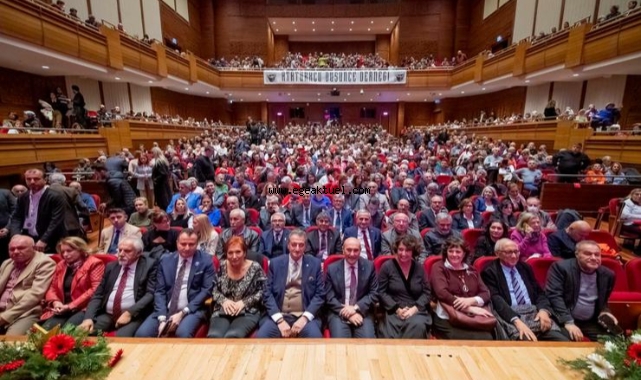 Başkan Soyer, 100. Yılda Laik Cumhuriyet, Büyük İzmir Buluşması’ndan seslendi