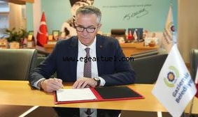 Politika Belgesi’ni imzaladı