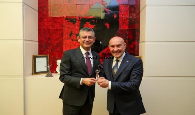Soyer'den Ankara'da Özel'e ziyaret
