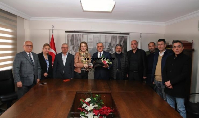 CHP'li Mutlu'dan Kemeraltı mesajları