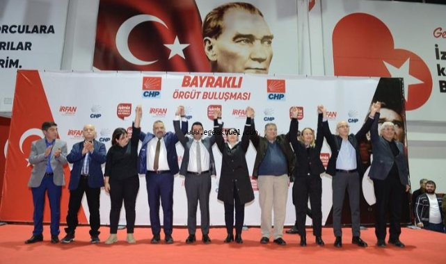 CHP Bayraklı örgütü tek yumruk!