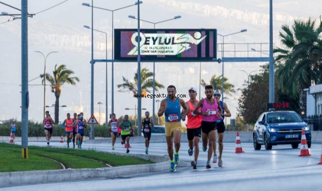 İzmir’de Uluslararası 9 Eylül İzmir Yarı Maratonu’yla kurtuluş coşkusu başladı