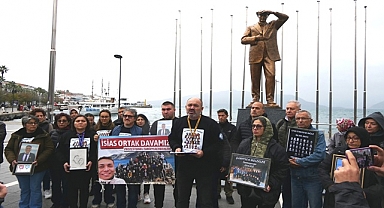 DEPREMDE CAN VERENLERİN YAKINLARI ADALET DİYE HAYKIRIYOR