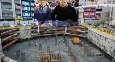 Konak'ta Sonunda Atılan Temel