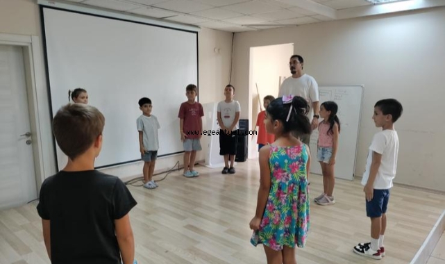 Çiğli’de yaz coşkusu: Müzik, tiyatro, sinema ve renkli atölyeler