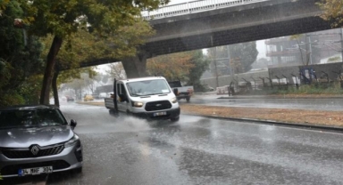 İzmir için sağanak yağmur uyarısı