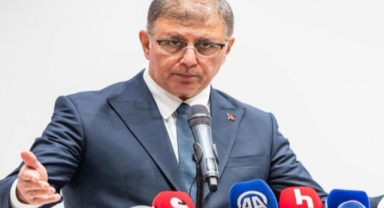 Başkan Cemil Tugay: 10 kişiden birinin gerçekten işi var!