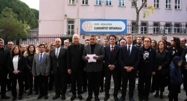 CHP İzmir Örgütleri 10 Kasım'da 30 İlçede Okul Önlerindeydi