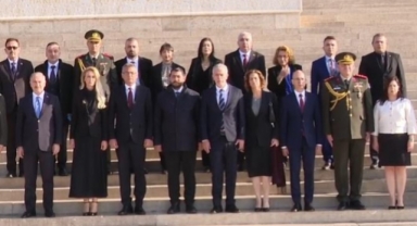 Erhürman'ın Türkiye ziyareti Kıbrıs basınında