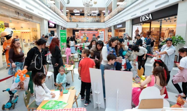 Konak’ta kalpler patili dostlar için attı