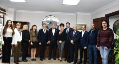 Başkan Serkan Kalmaz'dan Baro ziyareti