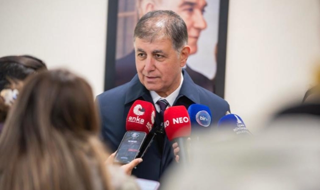 Başkan Tugay: Hizmette ayrım yok