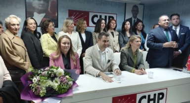 CHP Konak'a dayanışma ziyareti: Omuz omuza yürümeye devam ediyoruz