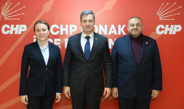 CHP'li Deniz Yücel'den İlçe Başkanı Serkan Kalmaz'a ziyaret