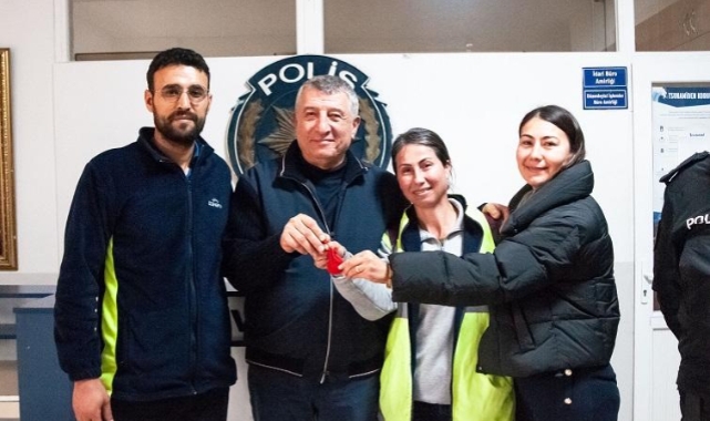 Güzelbahçe Belediyesi’ni gururlandıran davranış