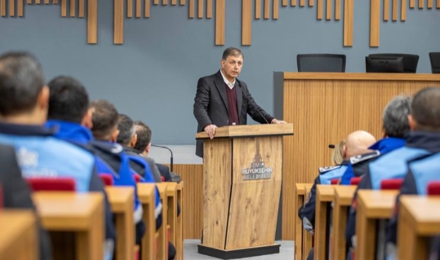 İzmir Büyükşehir Belediyesi ailesi yeni yılı kutladı
