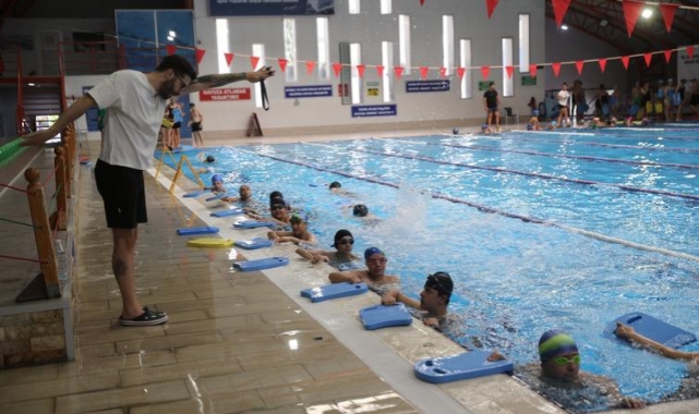 Karşıyaka’da hareketli yıl: 2025’te 18 bin kişi spor yaptı