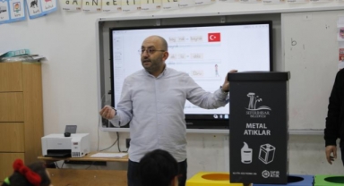 Seferihisar’da öğrencilere “Sıfır Atık” eğitimi