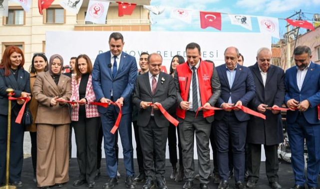 Bornova’da halkın sofrasına sahip çıkan açılış