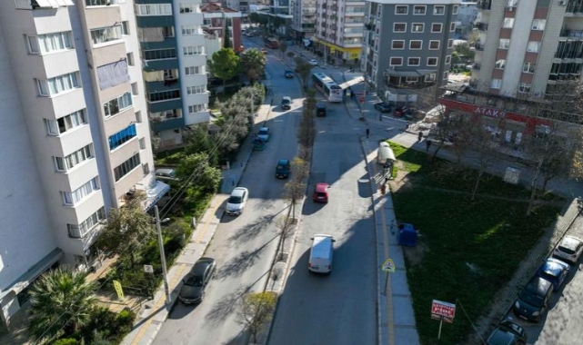 Buca’nın refüjleri yenileniyor