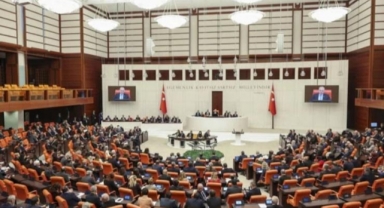 Hazineden siyasi partilere para yağacak!