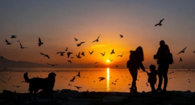 Karşıyaka’nın kardeş şehir bağları sanatla güçleniyor