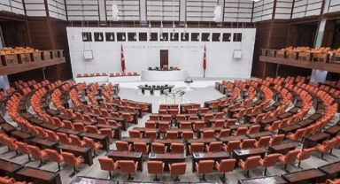 TBMM aç-kapa yaptı