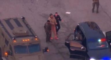 Zırhlı araçlarla mahkemeye sevk edildi