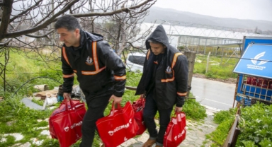 Güzelbahçe'de 350 aileye 3 milyonluk ramazan desteği