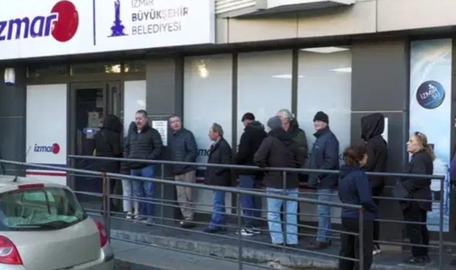 İzmirliler ramazan alışverişi için İZMAR'a yöneldi