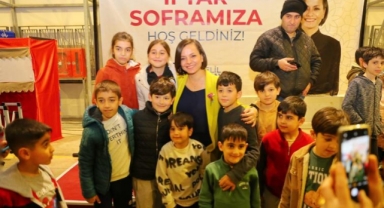 Karabağlar ’da Ramazan Bereketi Ortak Sofralarda Paylaşılacak