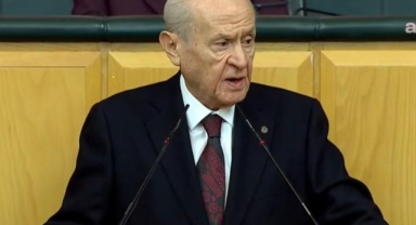 MEB'i tebrik etti, 'Laiklik' bildirisini hedef aldı!