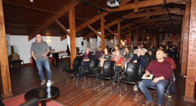 Selçuk Efes Kent Belleği’nde Babalar İçin “Başarı” Söyleşisi