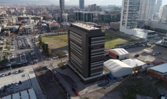 Türkiye'nin en büyüğü olarak hizmete girmişti... Smyrna otoparkı kapatıldı!