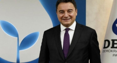 Ali Babacan İzmir’e geliyor