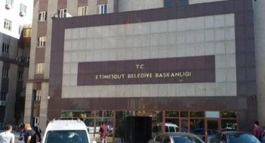 Etimesgut Belediyesi'ne operasyon