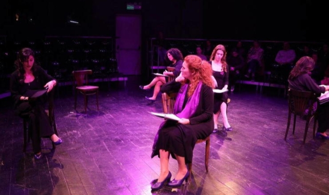 İBB Şehir Tiyatroları sahnelerinde kadınların sesi yükseldi