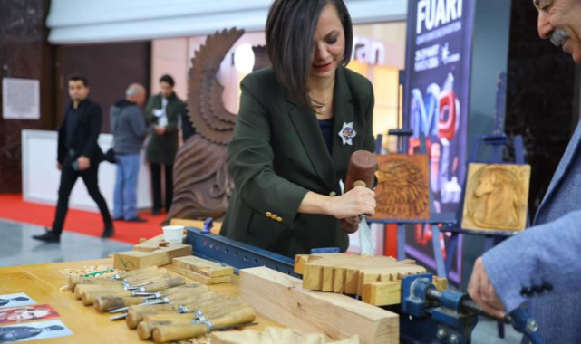 Karabağlar Standı İzmir Mobilya Fuarı’nda