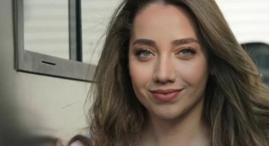 Kızılcık Şerbeti’nin Görkem’i Londra’da ortaya çıktı