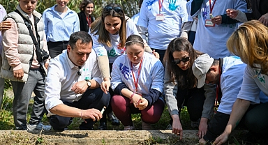 Bornova'da sevginin izleri toprağa kazındı